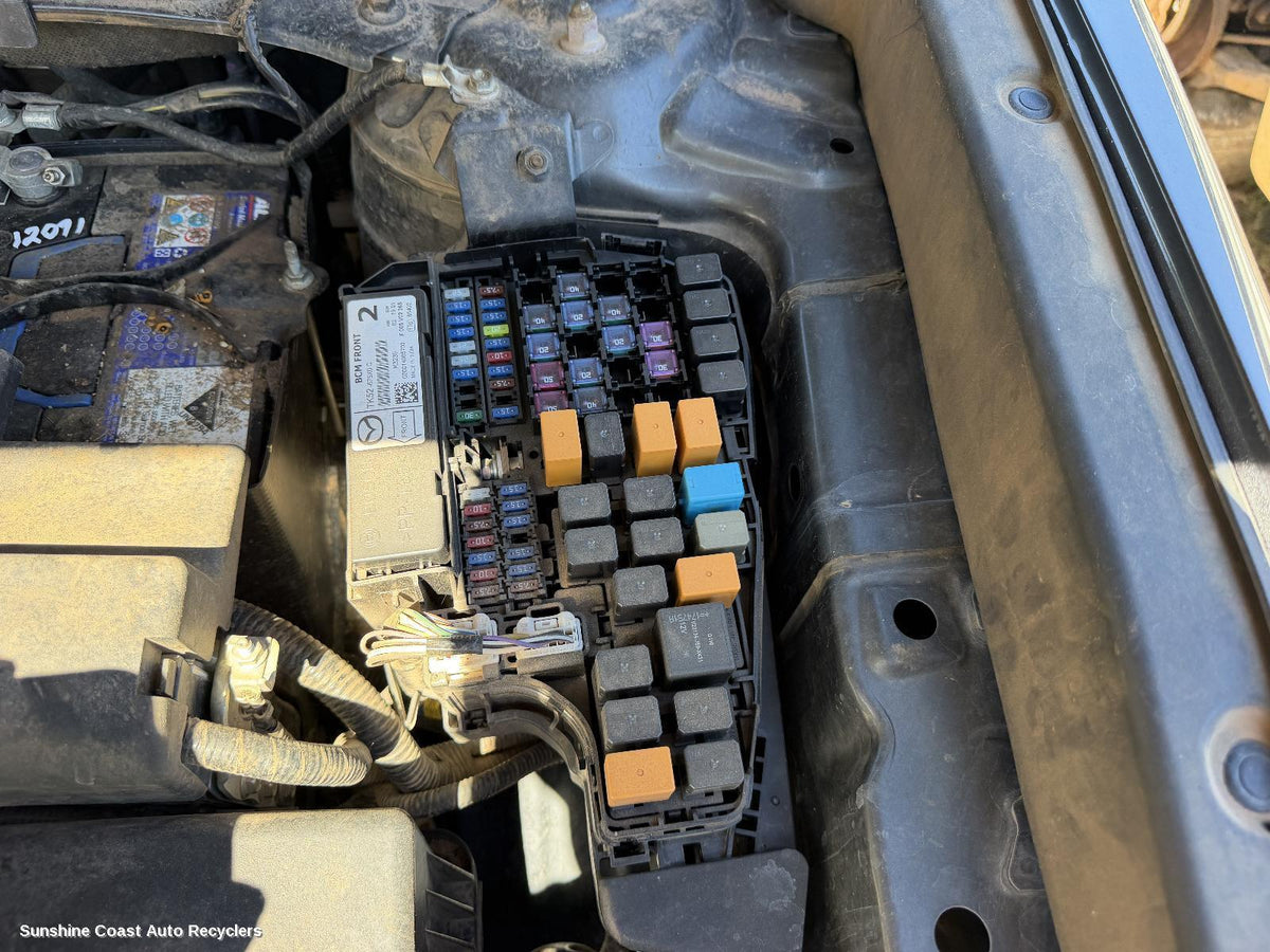 2016-2024 Mazda Cx9 Fuse Box