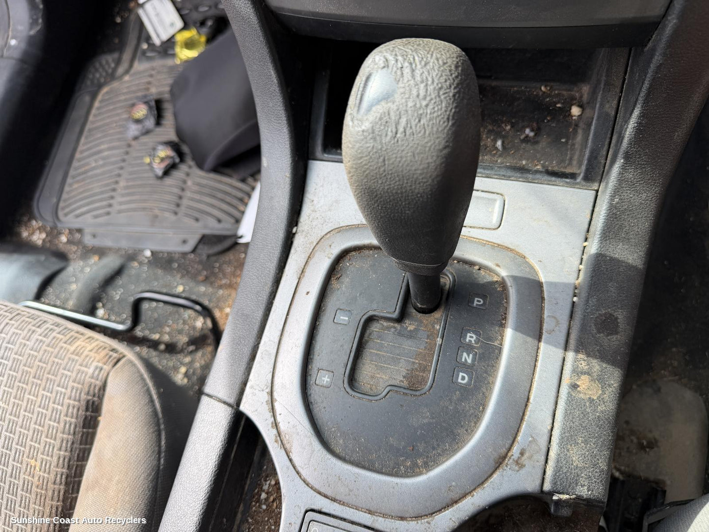 2006-2013 Holden Commodore Gear Stick Shifter