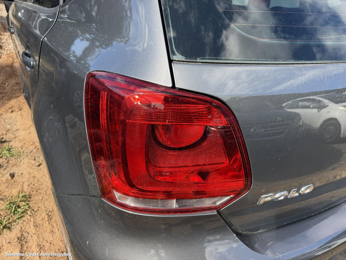 2010-2014 Volkswagen Polo Left Taillight