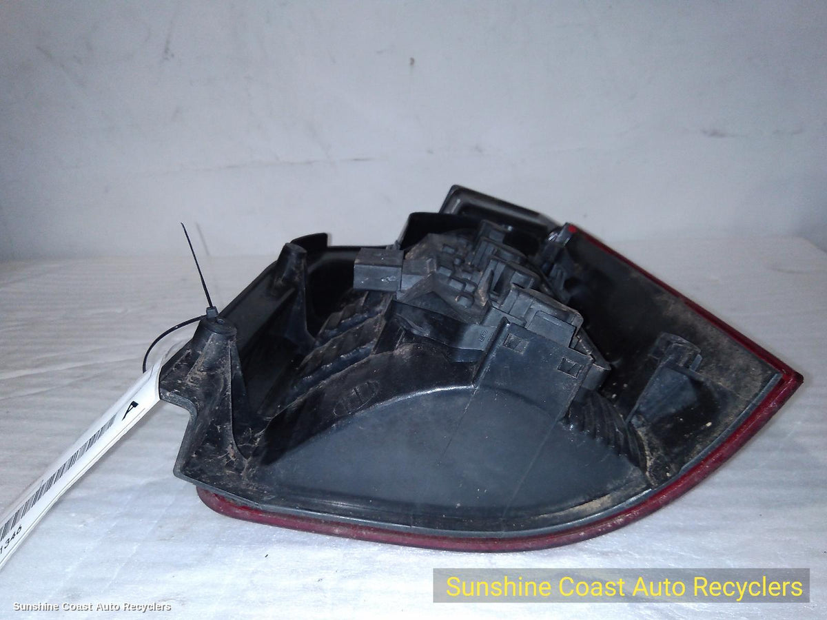 2004-2009 Volkswagen Transporter Left Taillight