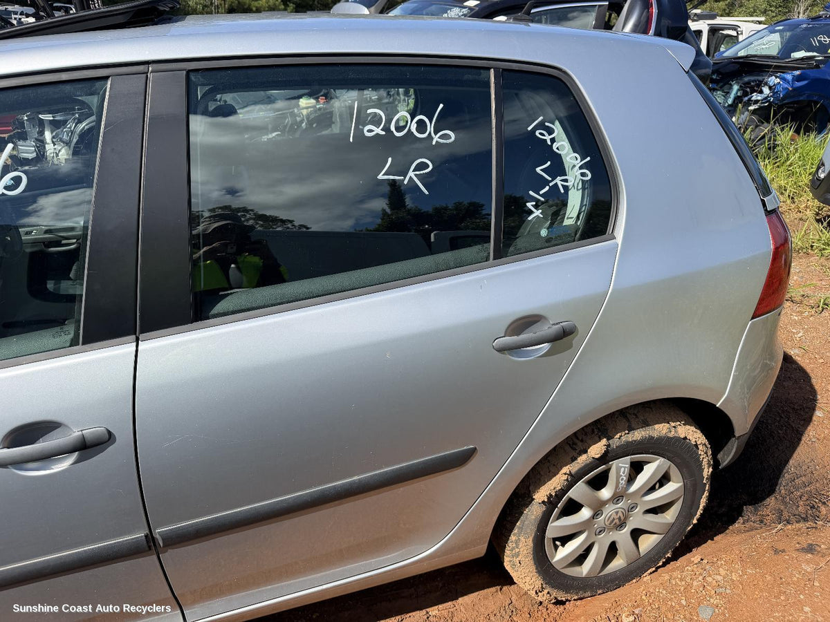 2004-2009 Volkswagen Golf Left Rear Door Sliding