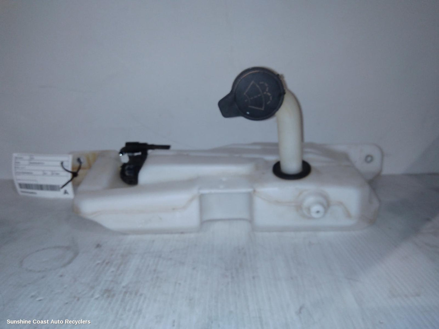 2021 Ldv D90 Washer Bottle