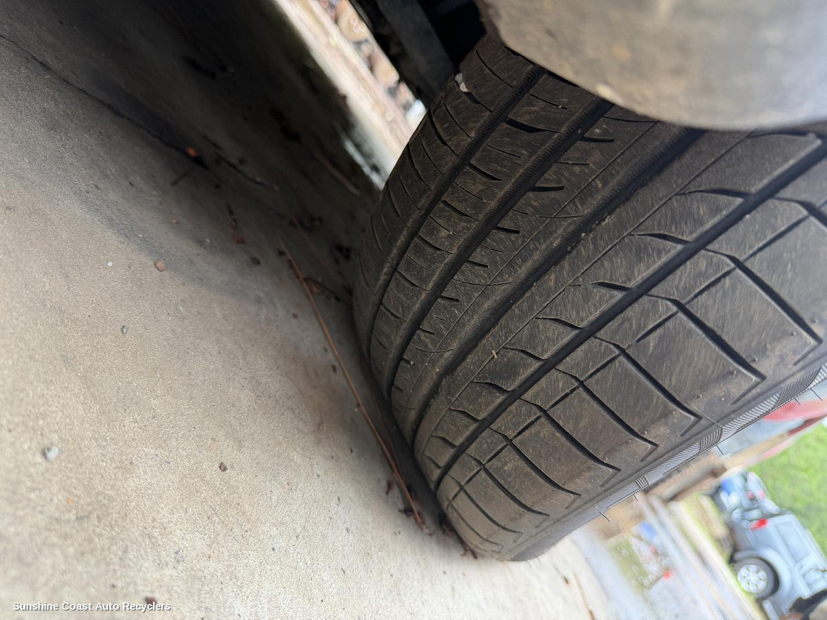 2013-2022 Suzuki S-cross Tyre