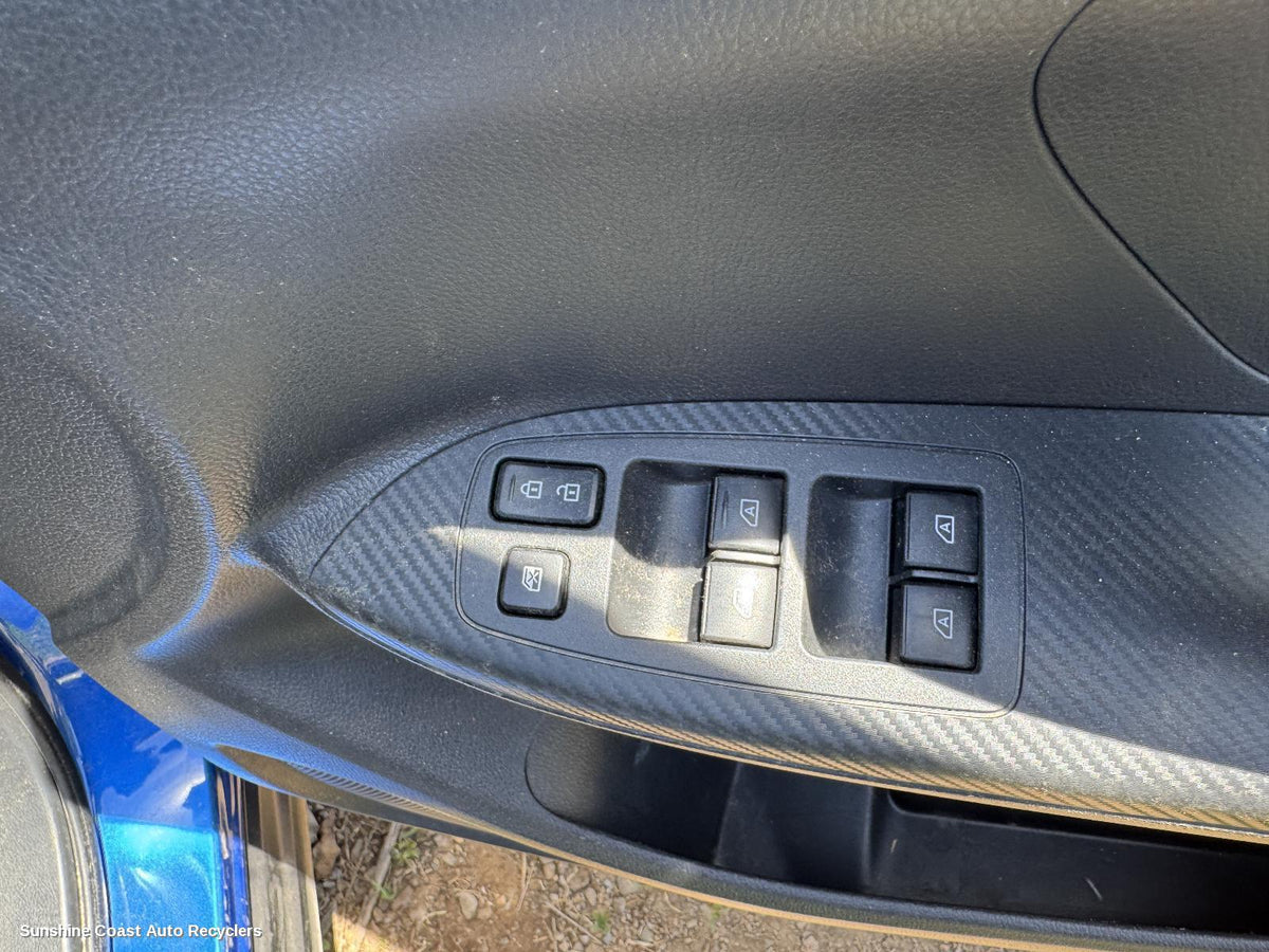 2017-2026 Mitsubishi Eclipse Cross Pwr Dr Wind Switch