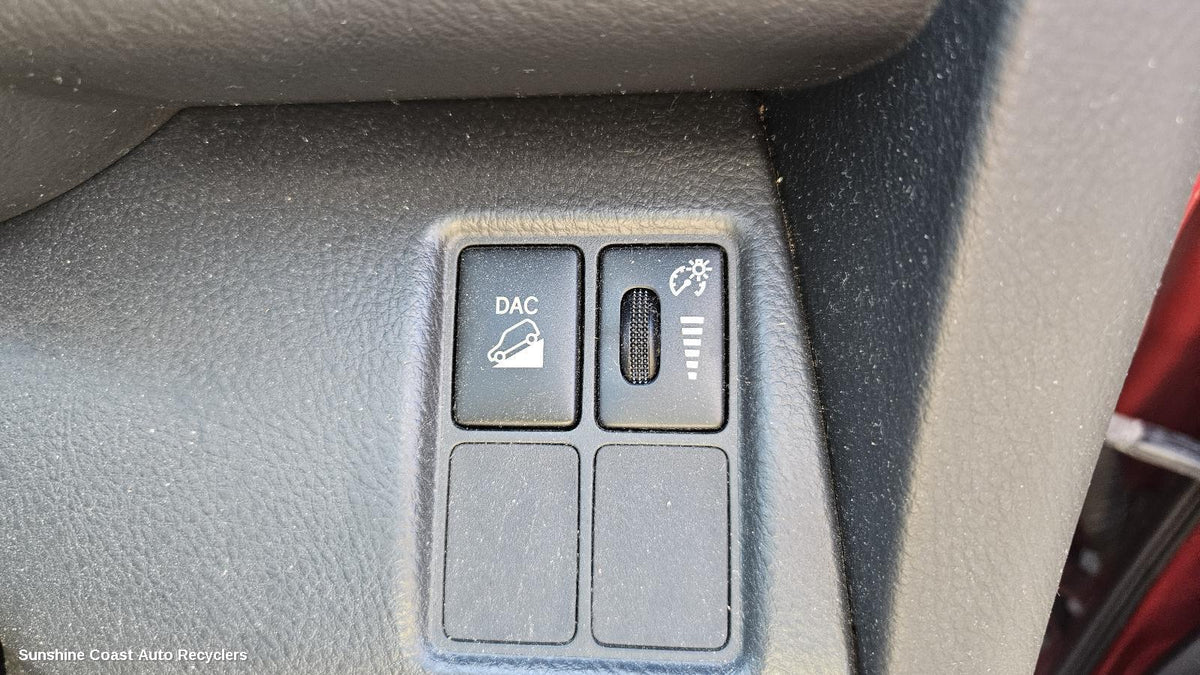 2005-2012 Toyota Rav4 Misc Switch Relay