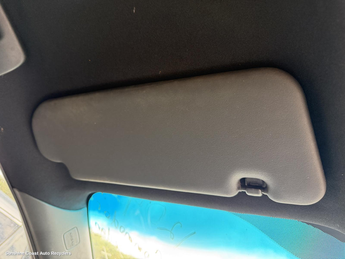 2006-2013 Holden Commodore Sunvisor