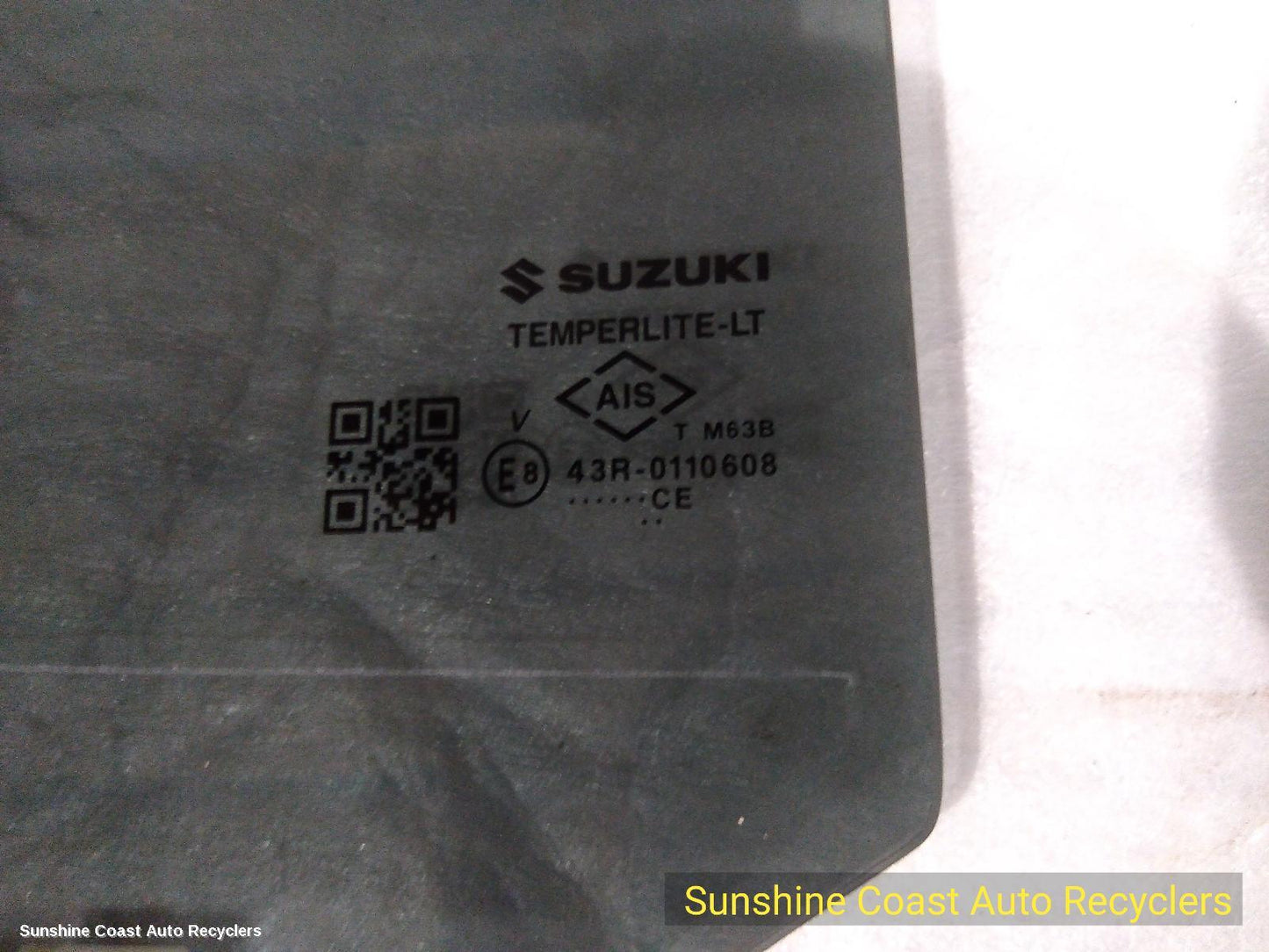 2024 Suzuki Jimny Left Rear Door Window