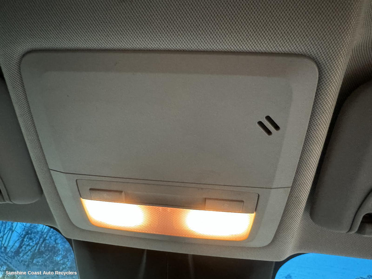 2015-2017 Holden Cruze Courtesy Light