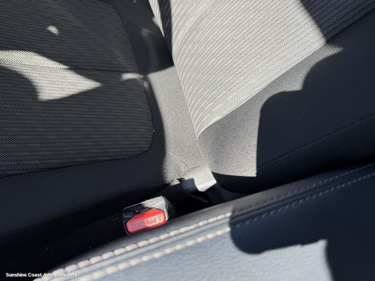 2017-2026 Mitsubishi Eclipse Cross Seatbelt Stalk