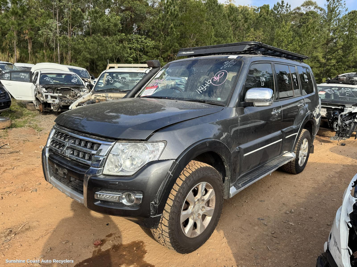 2006-2021 Mitsubishi Pajero Side Step Skirt