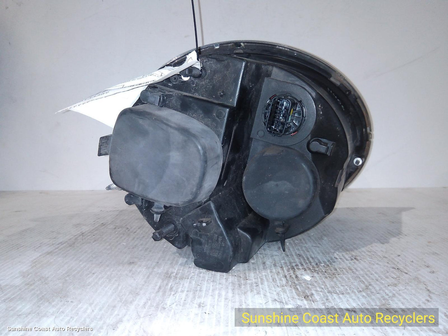 2004 Mini Cooper Right Headlamp