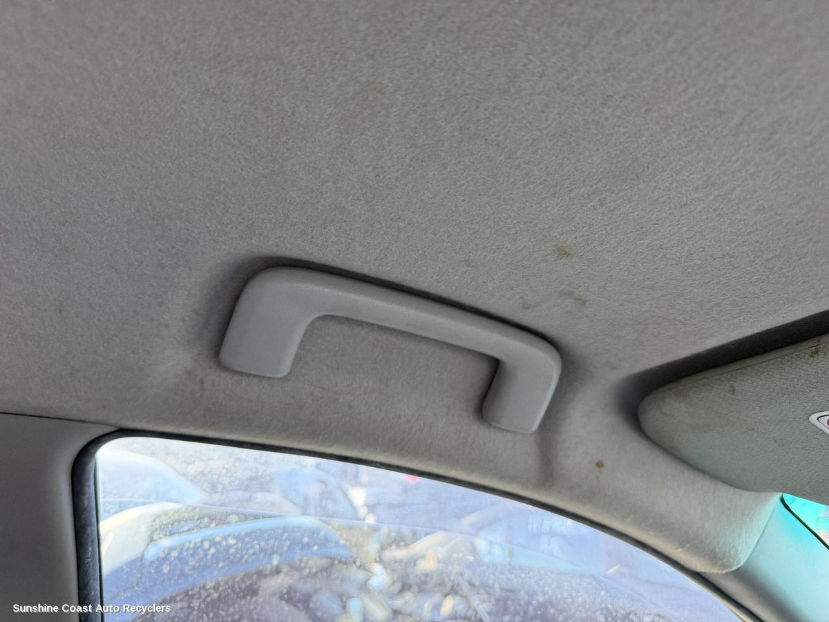 2009-2015 Mitsubishi Challenger Grab Handle