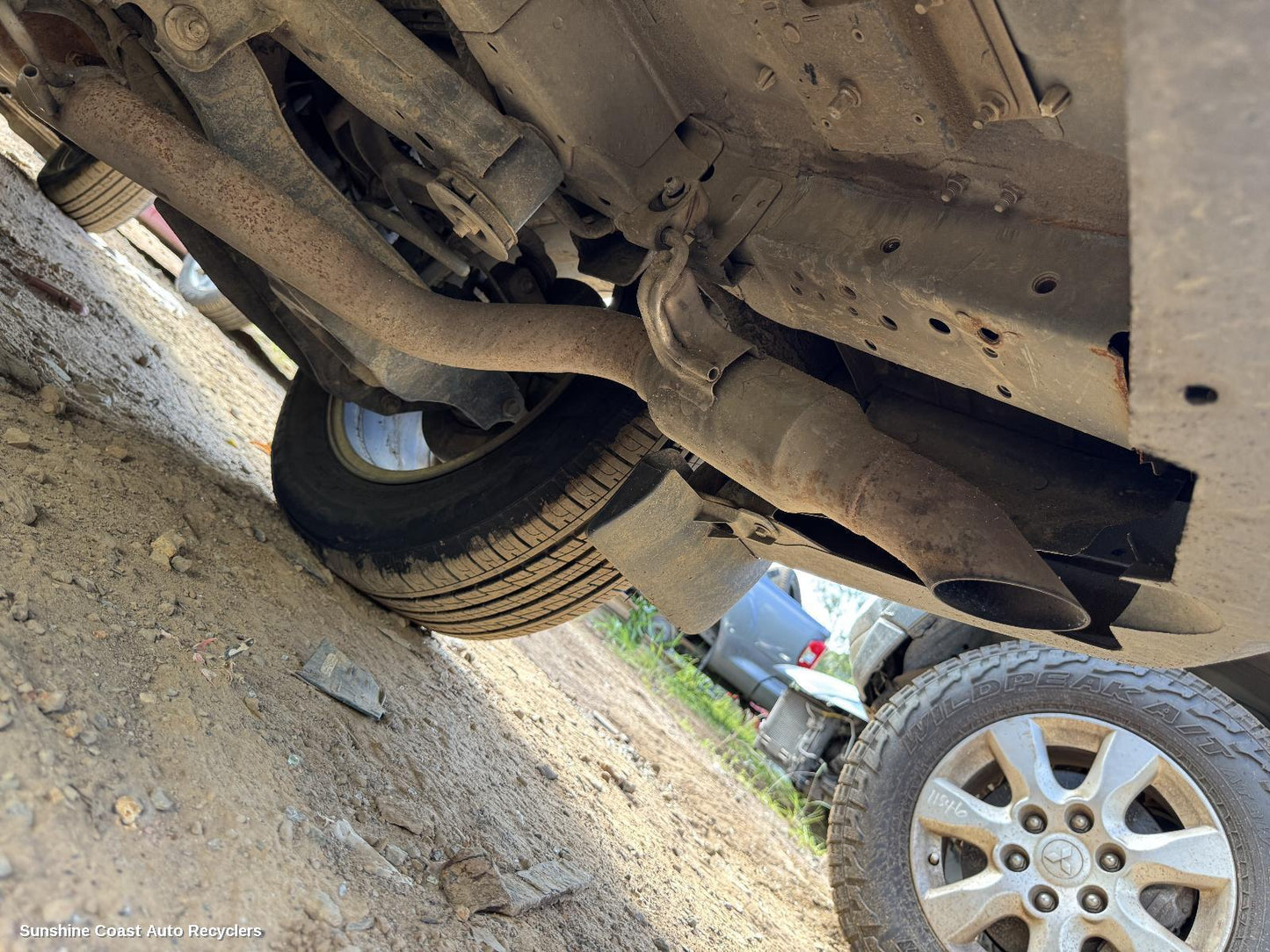 2016 Nissan Pathfinder Tail Pipe