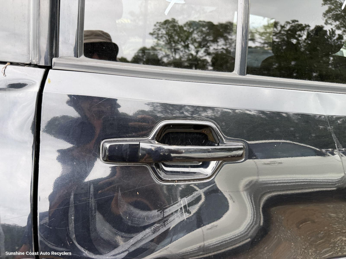 2006-2021 Mitsubishi Pajero Door Handle