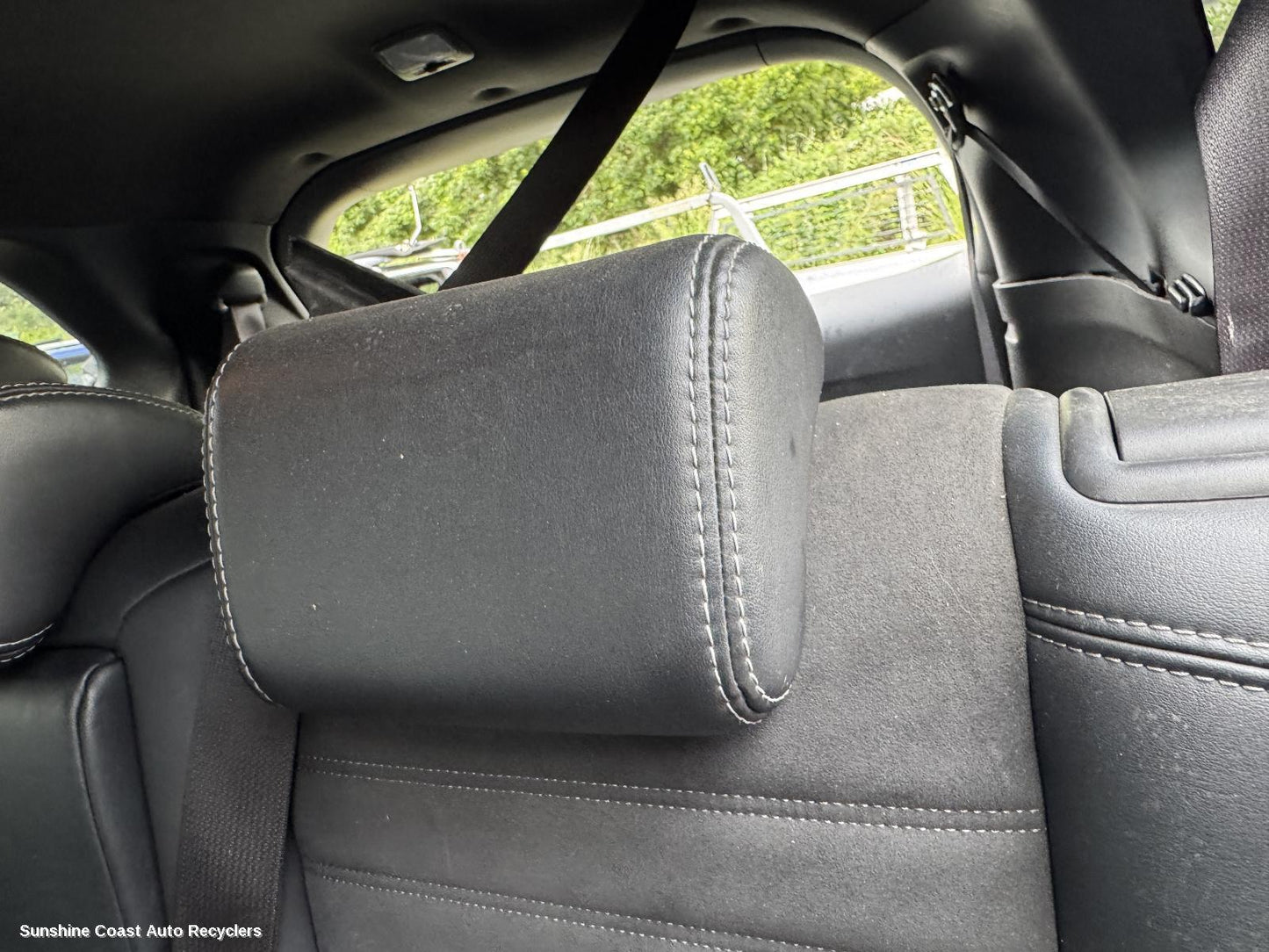 2018 Mitsubishi Outlander Headrest