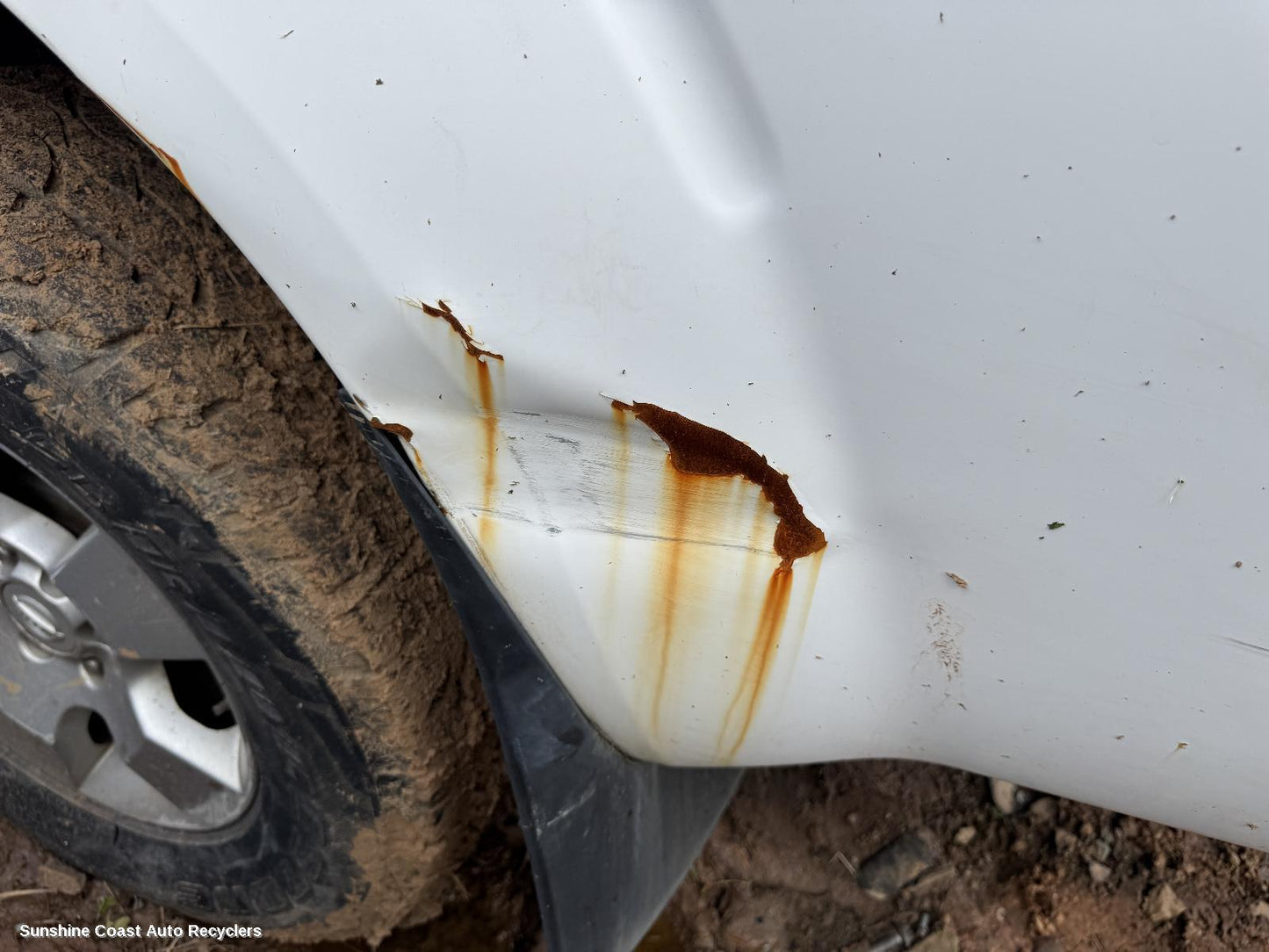 2005-2015 Nissan Navara Ute Back