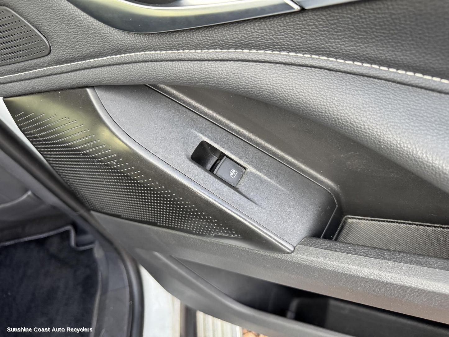 2022 Ldv D90 Pwr Dr Wind Switch
