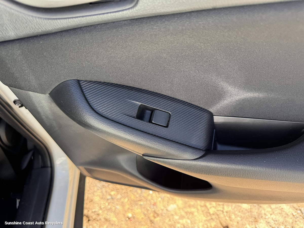 2015-2026 Mazda Cx3 Pwr Dr Wind Switch
