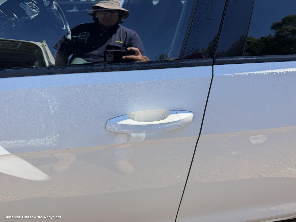 2012-2020 Volkswagen Golf Door Handle