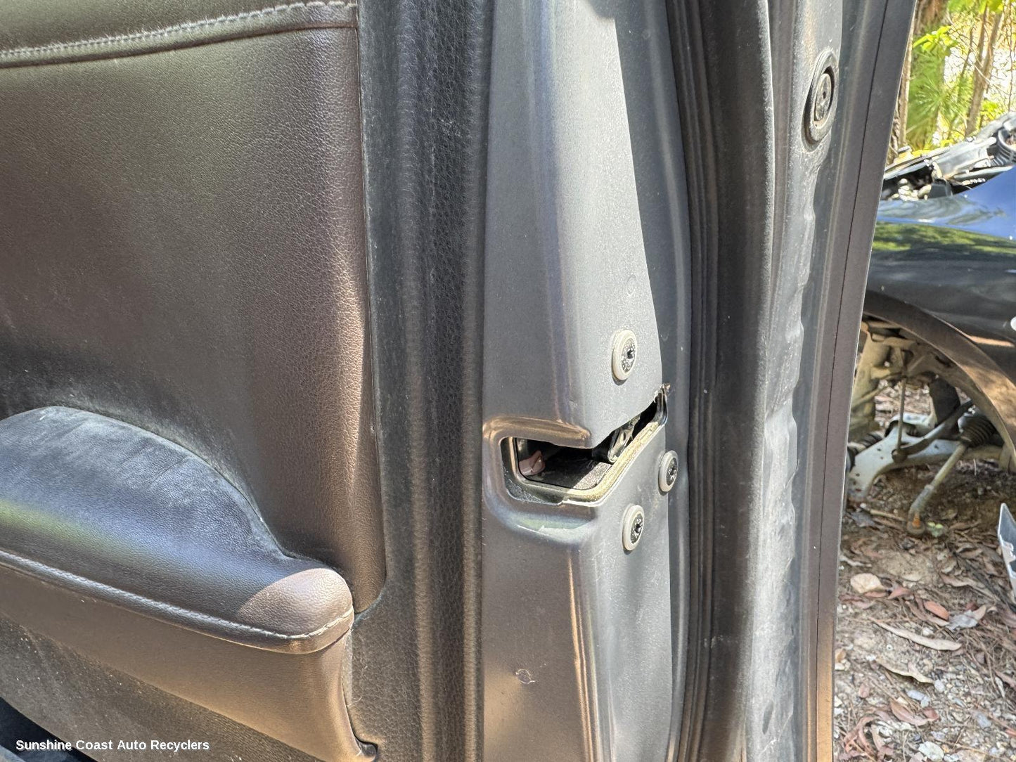 2020-2026 Mazda Bt50 Door Boot Gate Lock