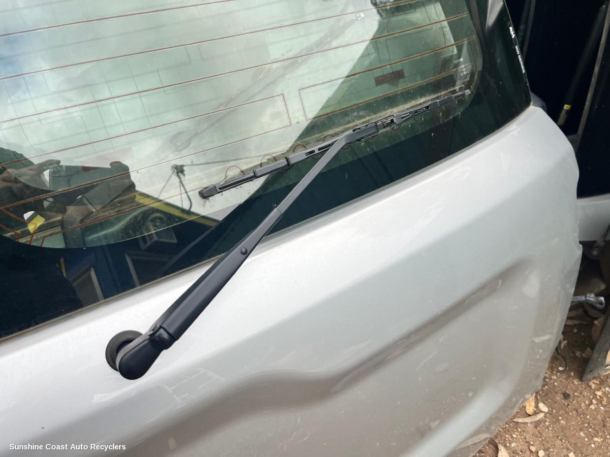 2007-2021 Toyota Landcruiser Wiper Arm