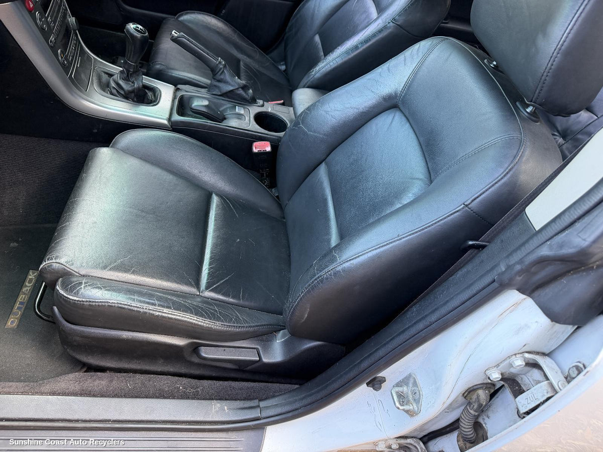 2003-2009 Subaru Outback Front Seat