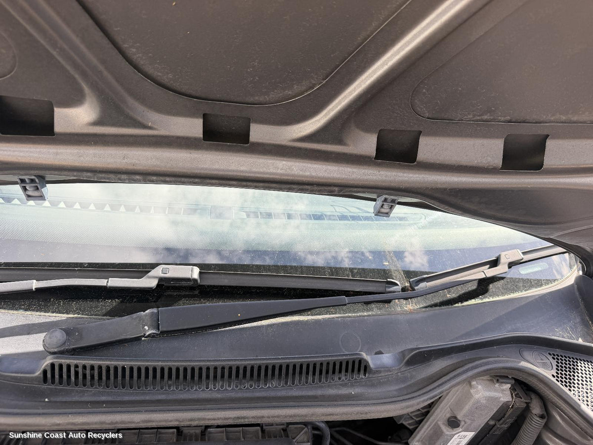 2010-2017 Volkswagen Polo Wiper Arm
