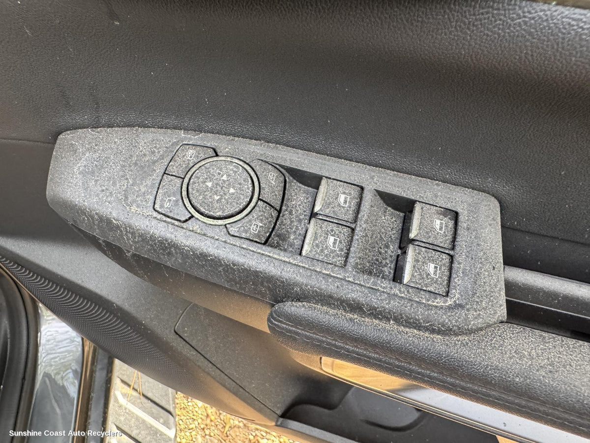 2022-2026 Ford Everest Pwr Dr Wind Switch