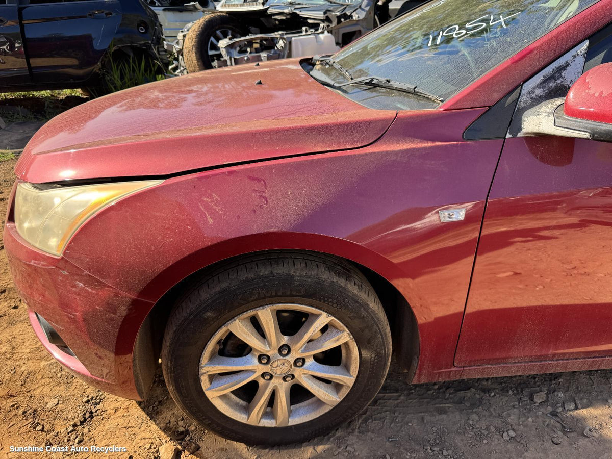 2009-2014 Holden Cruze Left Guard