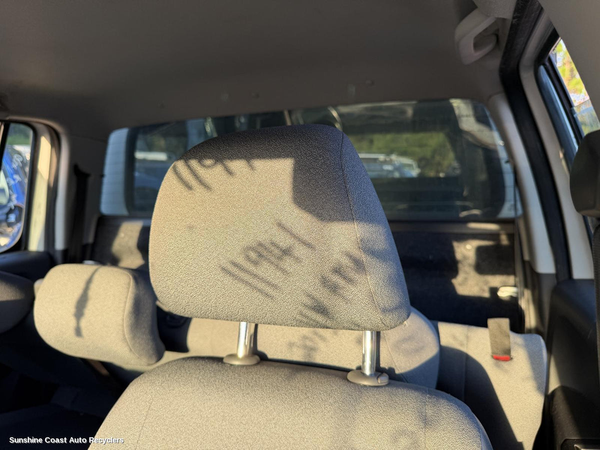 2010-2022 Volkswagen Amarok Headrest