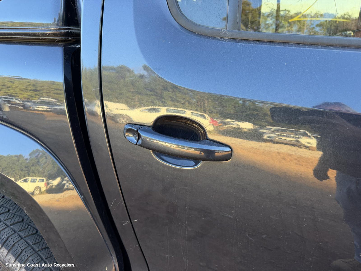 2010-2022 Volkswagen Amarok Door Handle