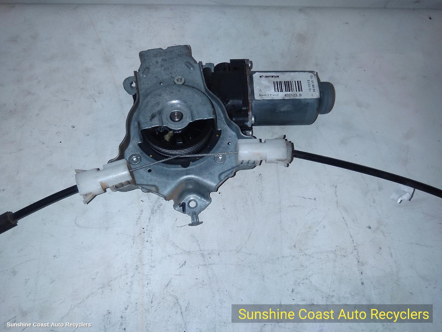 2013 Nissan Pathfinder Left Front Window Reg Motor