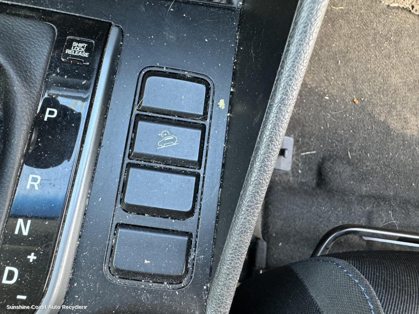 2016 Hyundai Tucson Misc Switch Relay
