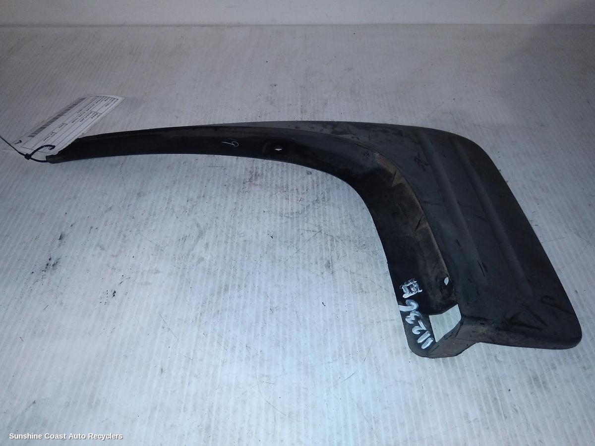 2000-2005 Toyota Rav4 Mud Flaps