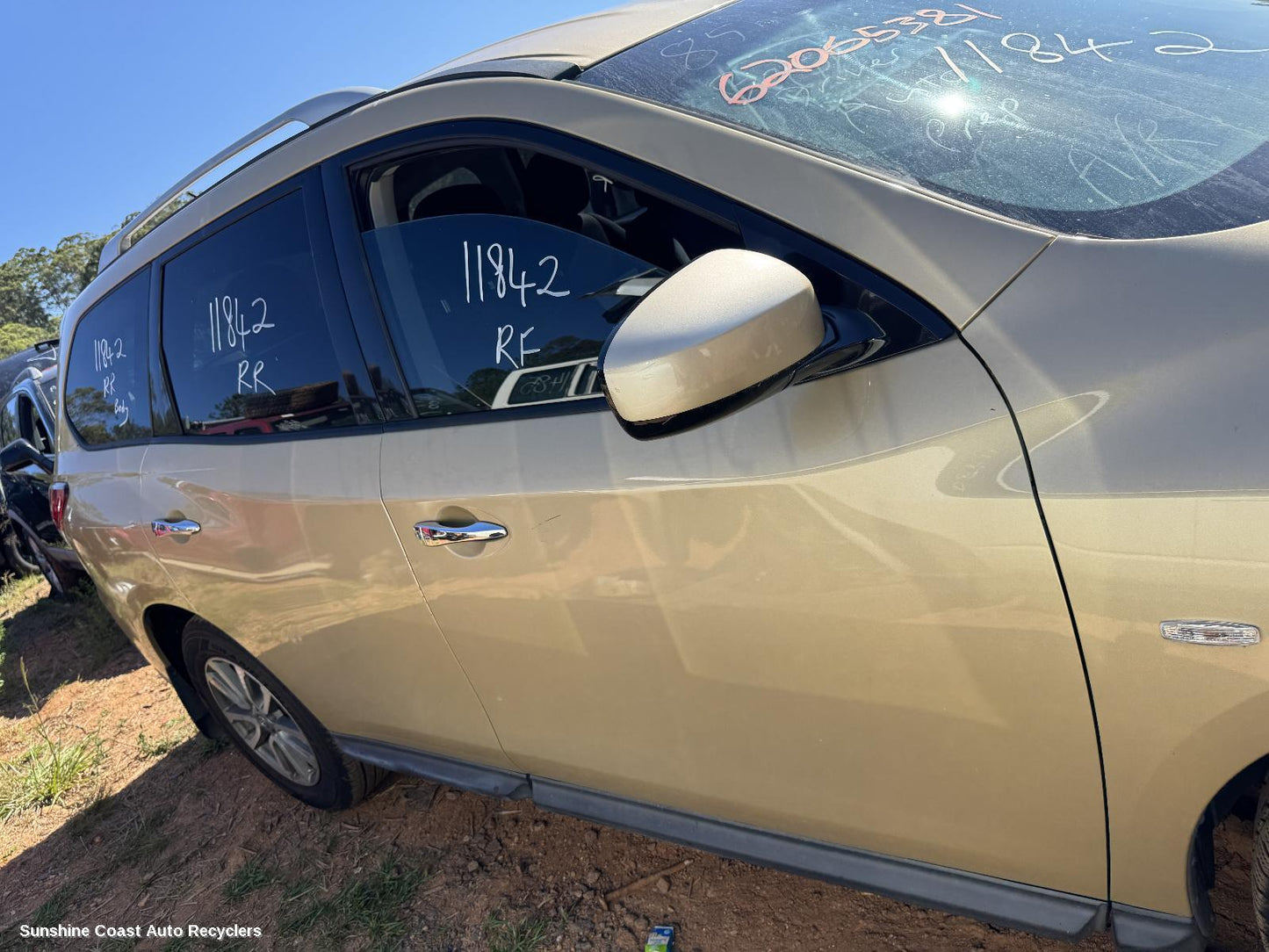 2014 Nissan Pathfinder Right Door Mirror