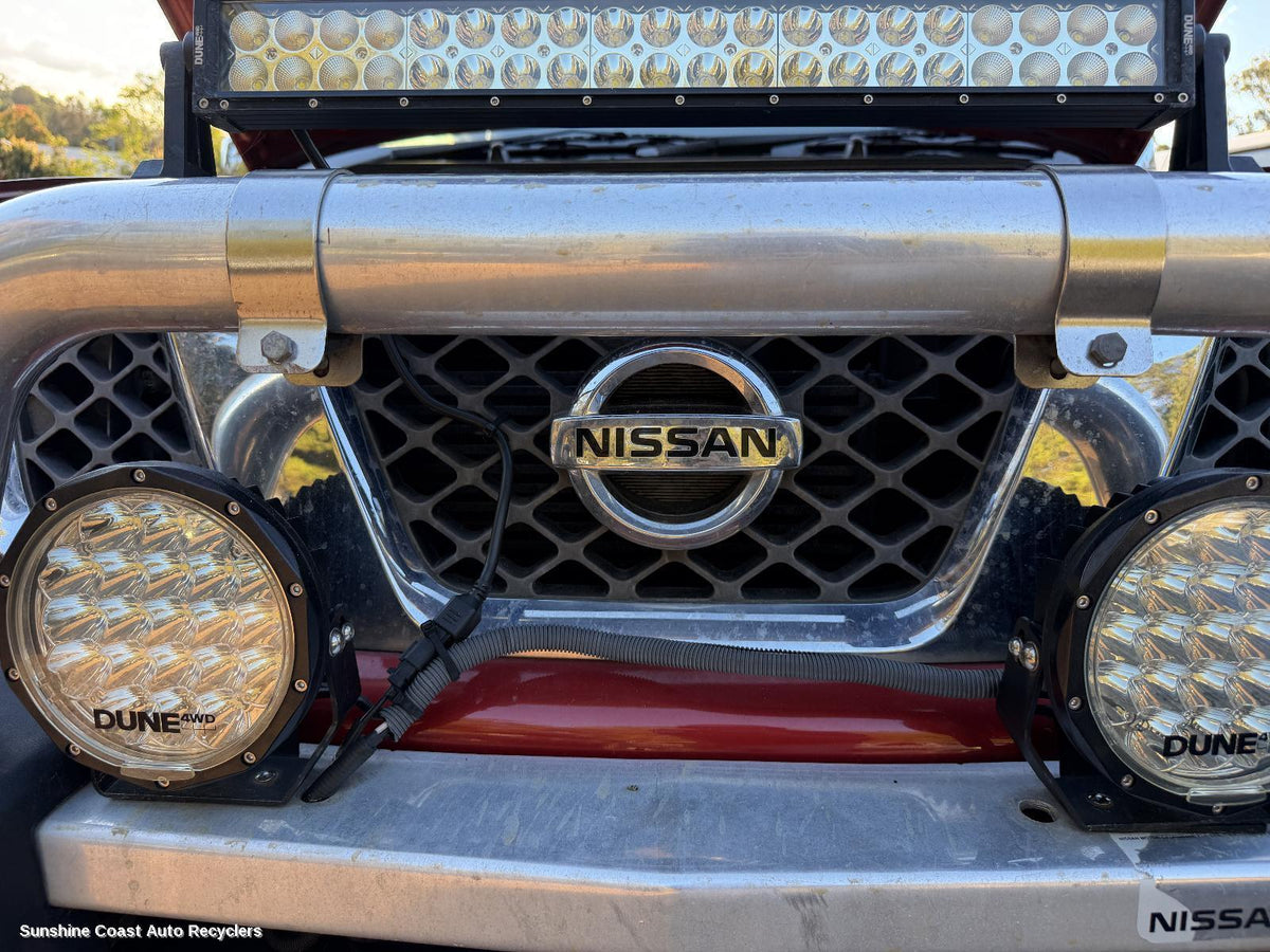 2005-2010 Nissan Navara Grille