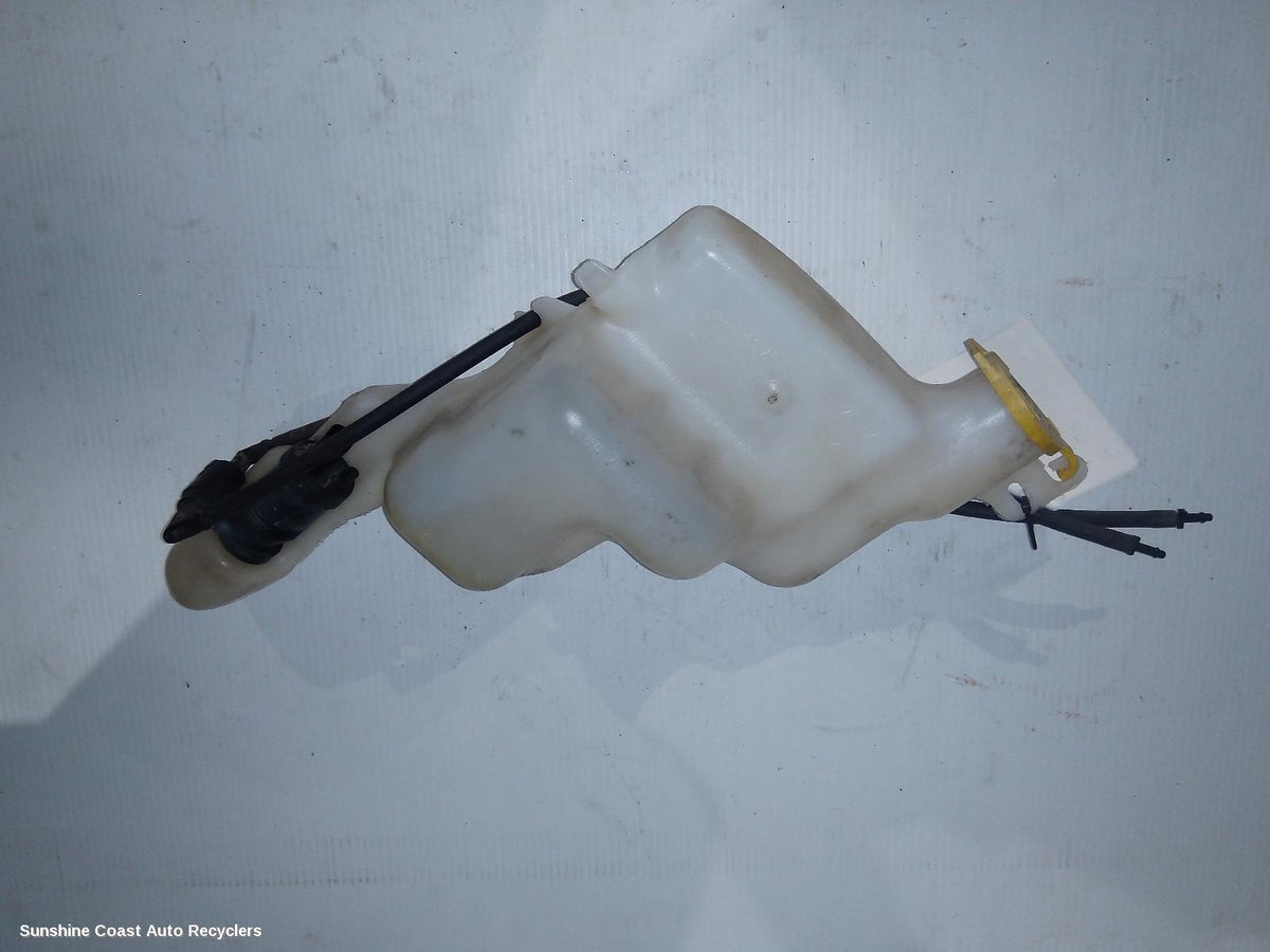 2011-2016 Jeep Compass Washer Bottle