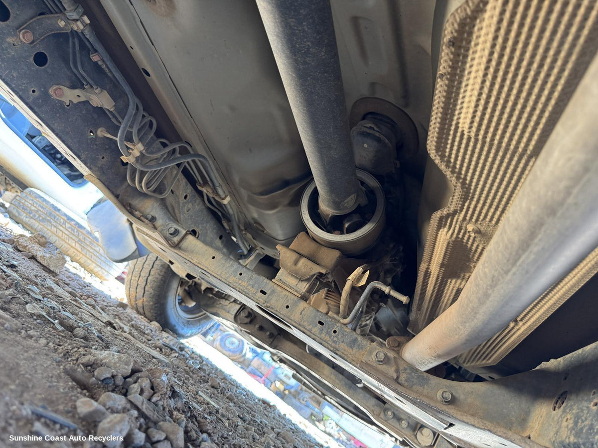 2011-2020 Mazda Bt50 Rear Drive Shaft