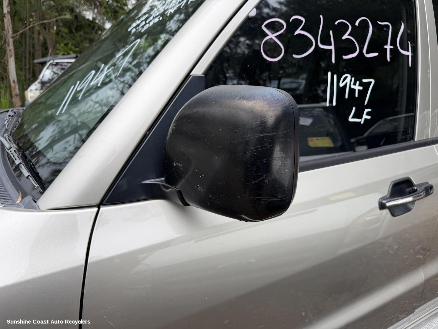 2000-2006 Mitsubishi Pajero Left Door Mirror