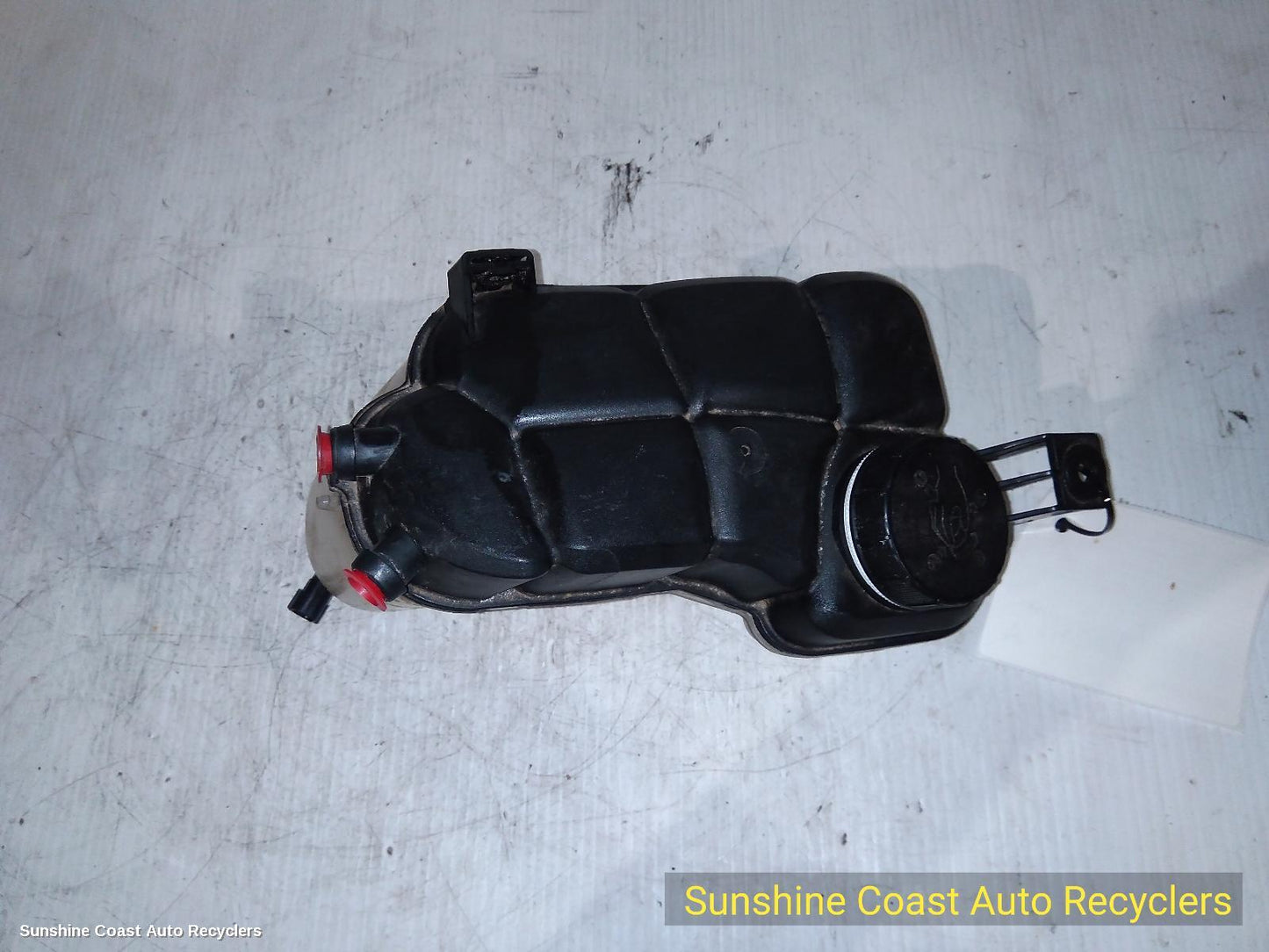 2011 Land Rover Freelander Overflow Bottle