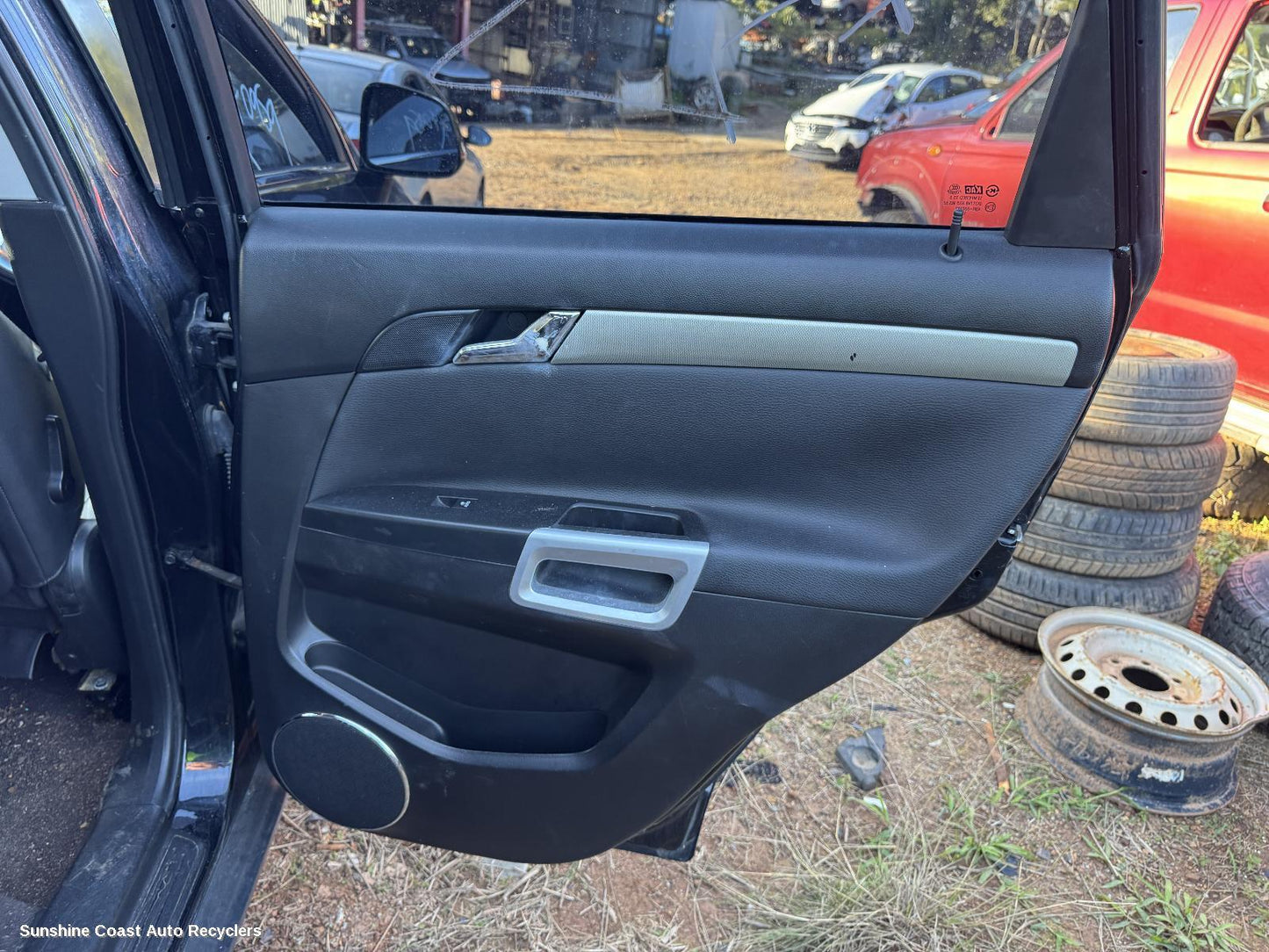 2013 Holden Captiva Door Handle