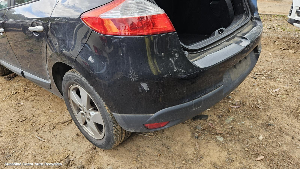 2010-2013 Renault Megane Rear Bumper