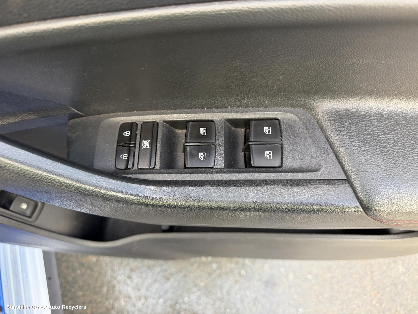 2017-2021 Ldv T60 Pwr Dr Wind Switch
