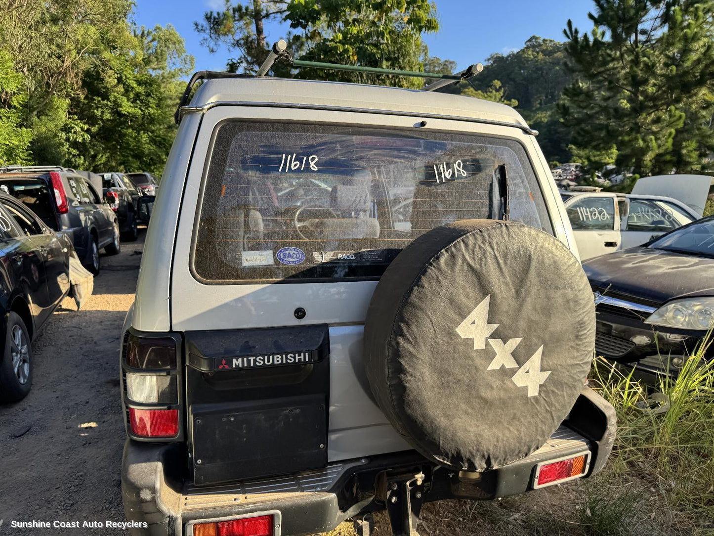 1993 Mitsubishi Pajero High Level Stoplight