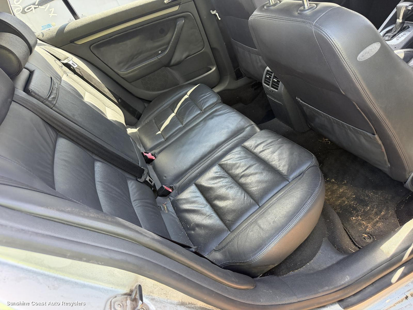 2004-2009 Volkswagen Golf 2nd Seat  Rear Seat