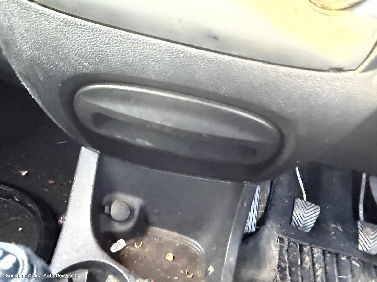 2005-2010 Kia Sportage Ashtray