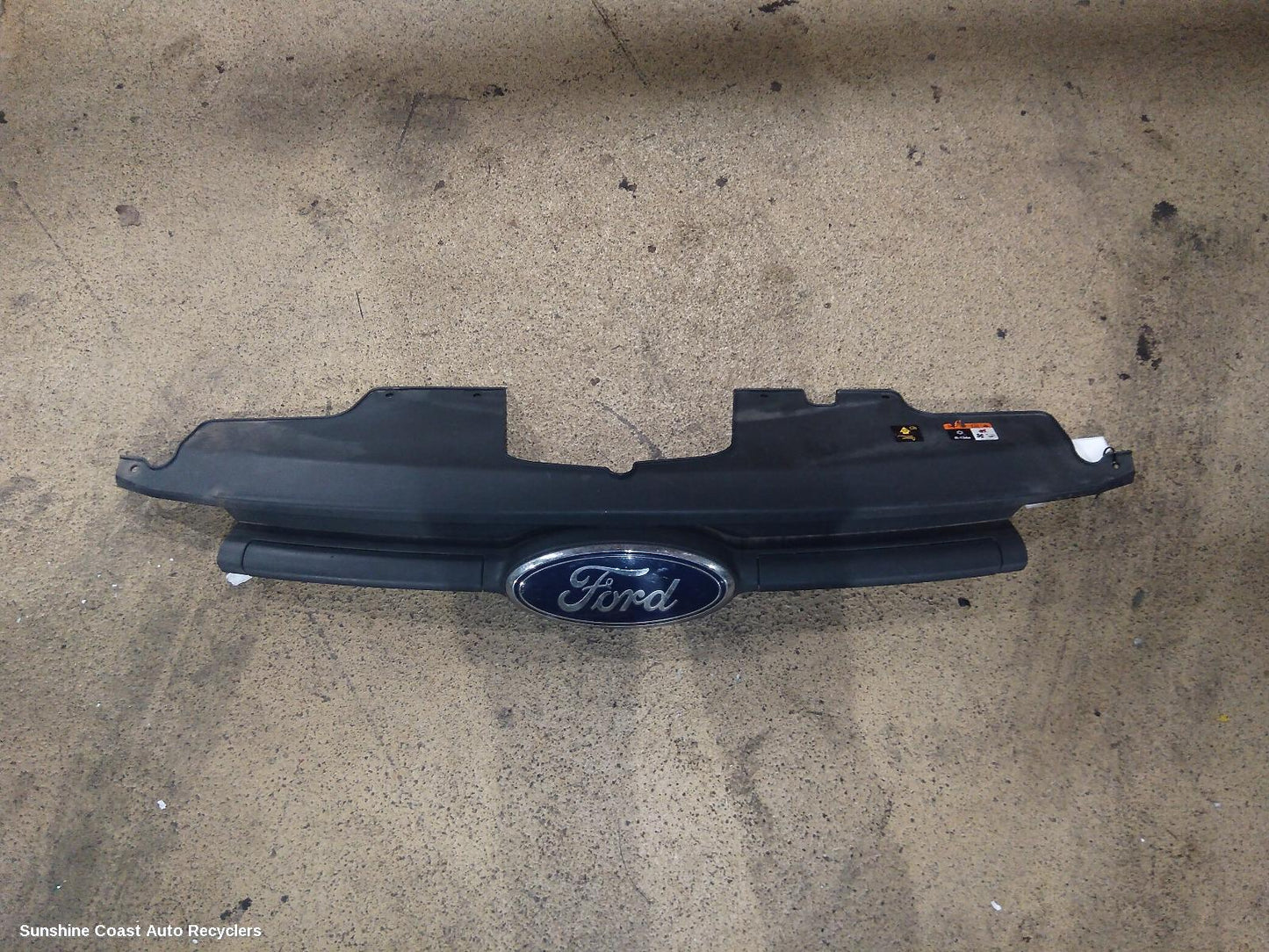 2013-2017 Ford Transit Custom Grille