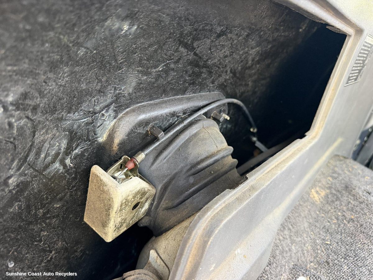 1990-1998 Toyota Landcruiser Cable