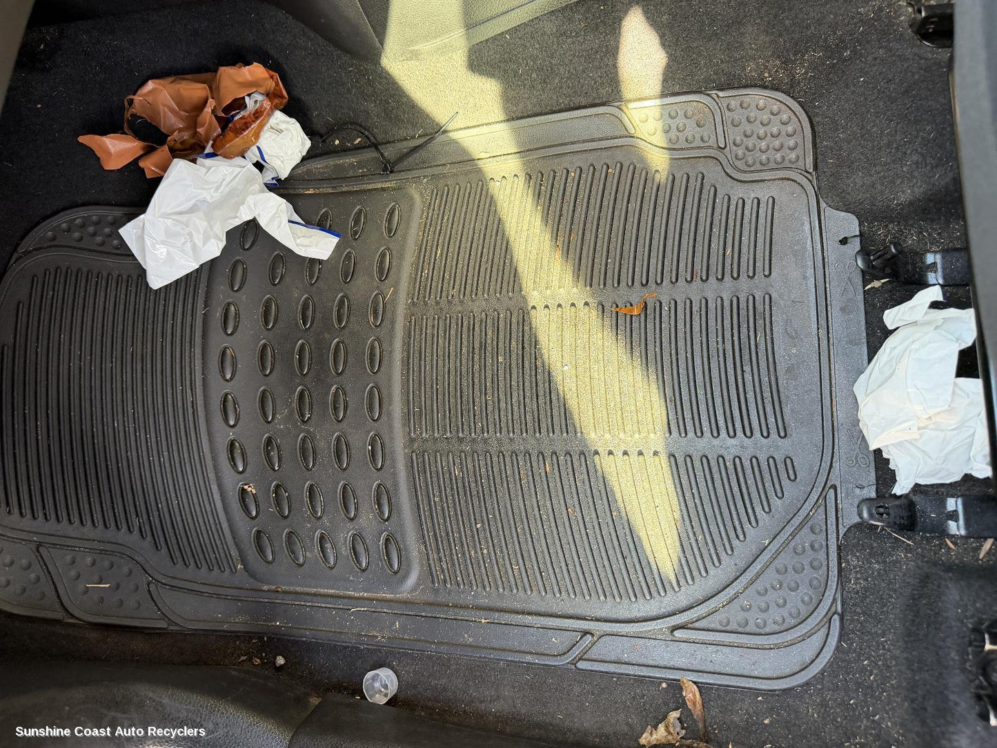 2014 Nissan Xtrail Floor Mats