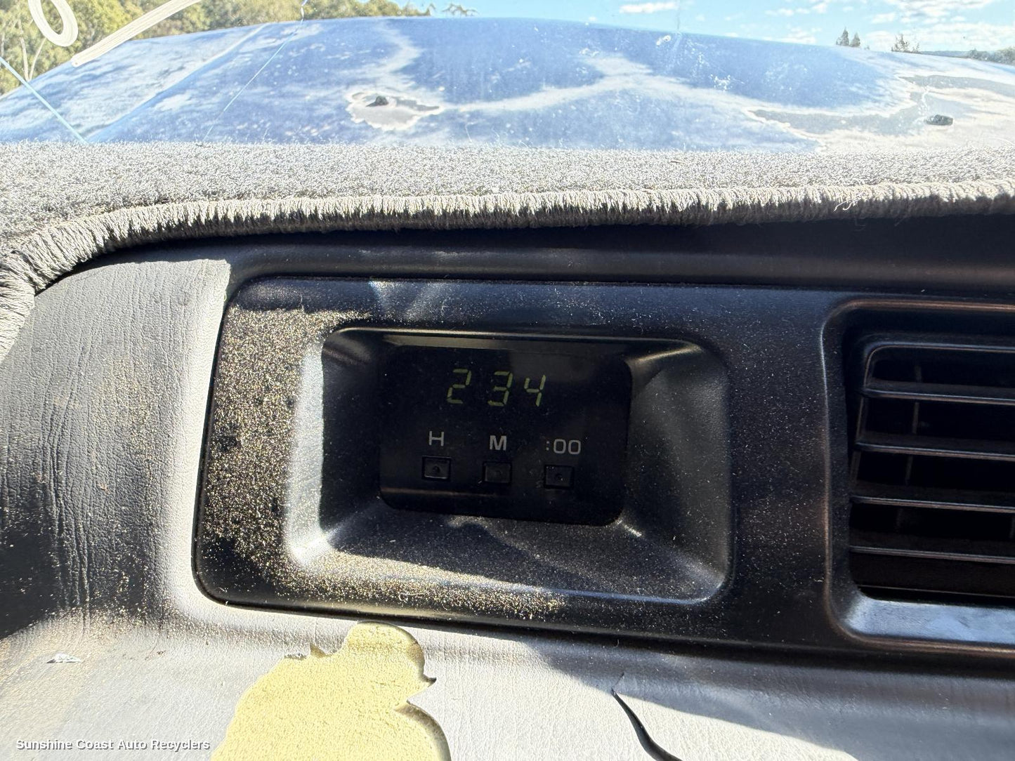 1990-1998 Toyota Landcruiser Clock
